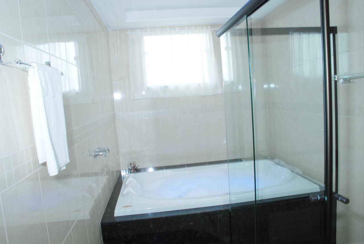 Thile Park Hotel Жатаі Екстер'єр фото