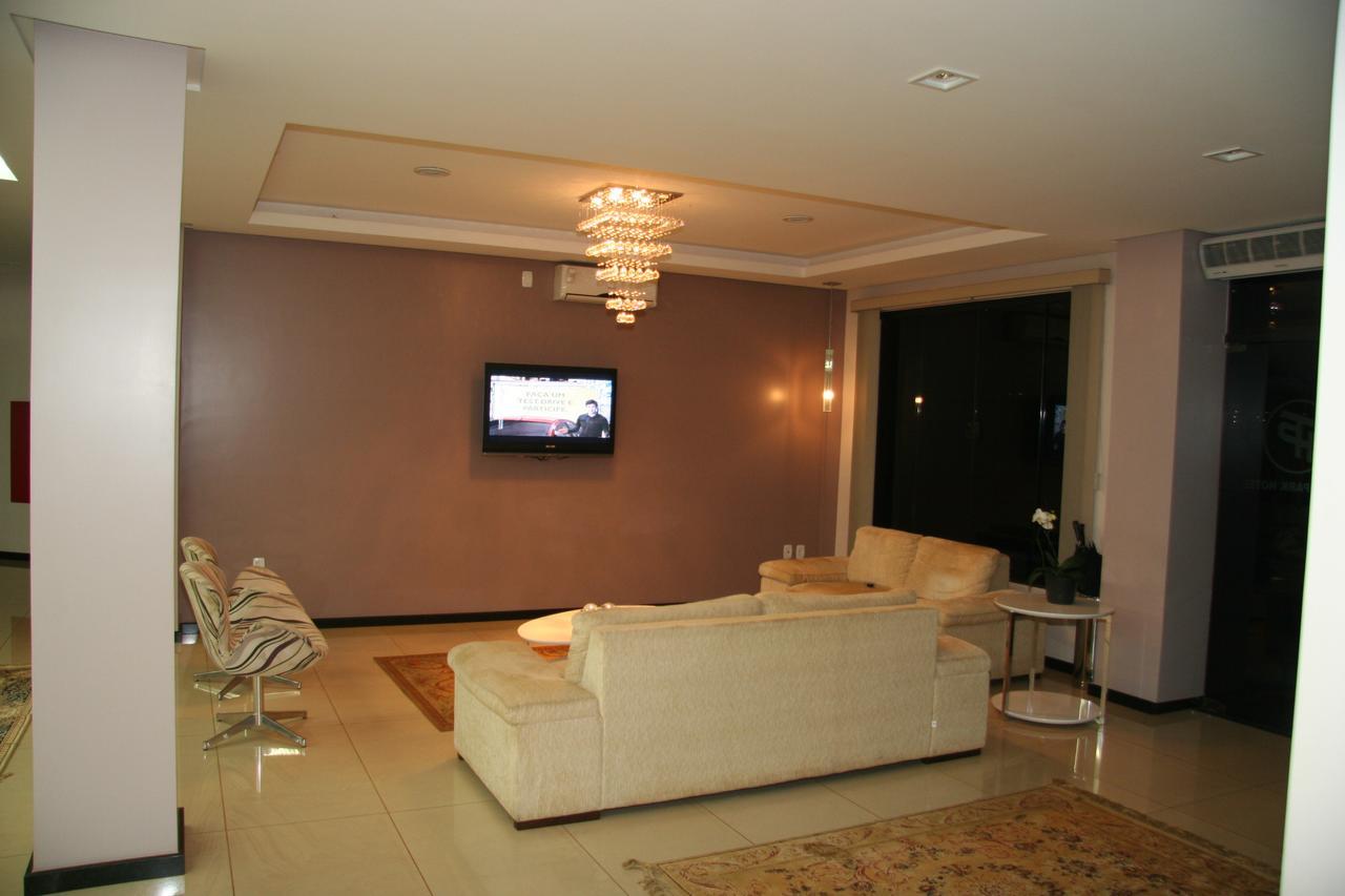 Thile Park Hotel Жатаі Екстер'єр фото